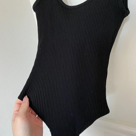 Aritzia Wilfred Ribbed Bodysuit Black - Picture 2 of 4